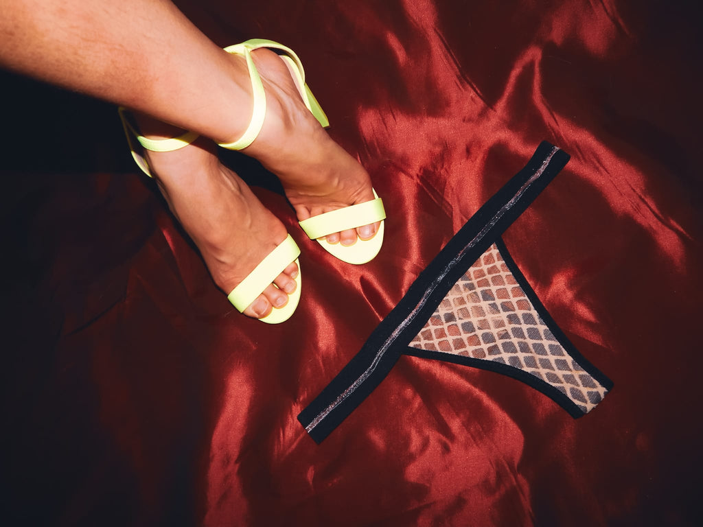 Serena Nude Thong